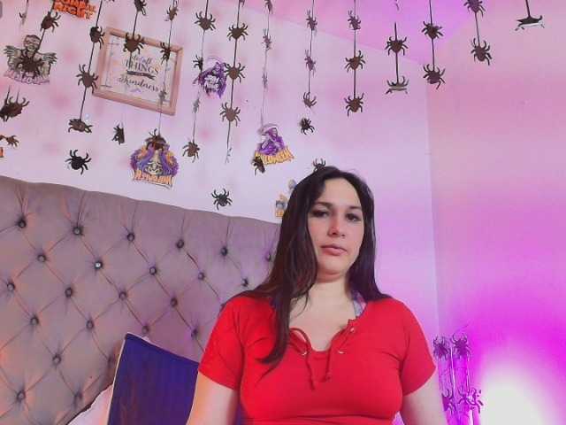 RossyMarks, en vivo ahora en BongaCams