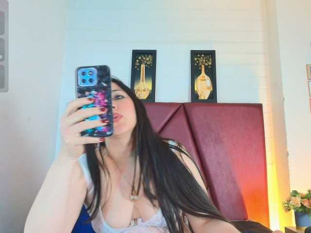 RossyMarks live cam on BongaCams