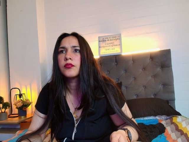 RossyMarks live cam on BongaCams