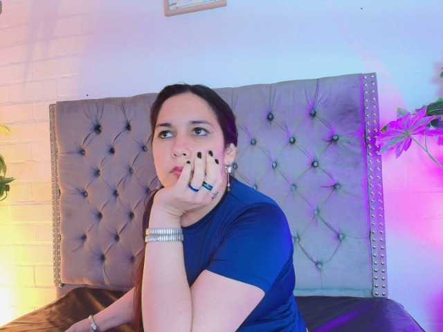 RossyMarks — live female cam