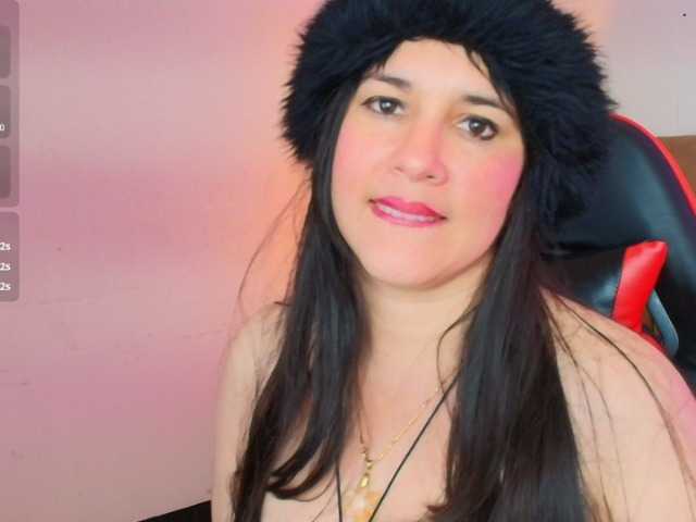 RossyMarks live cam on BongaCams