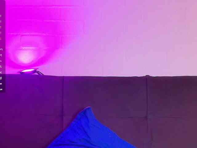 RossyMarks webcam