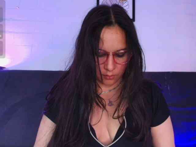 RossyMarks webcam