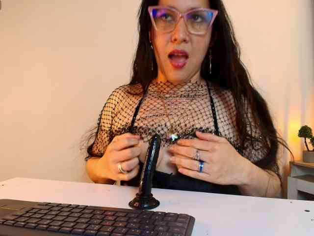 RossyMarks webcam