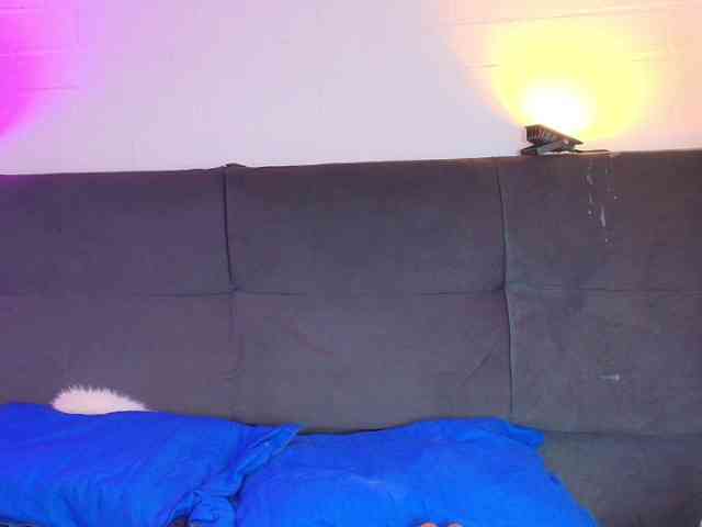 RossyMarks webcam