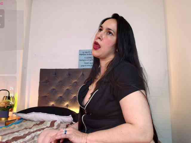 RossyMarks webcam