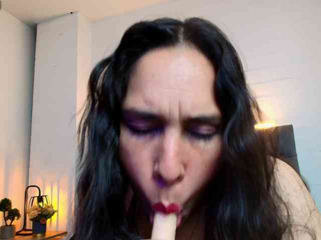 RossyMarks webcam