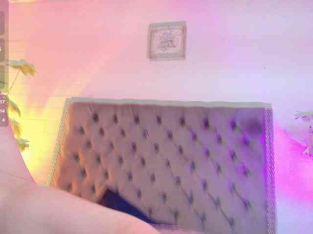 RossyMarks webcam