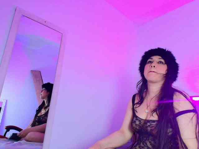 RossyMarks webcam