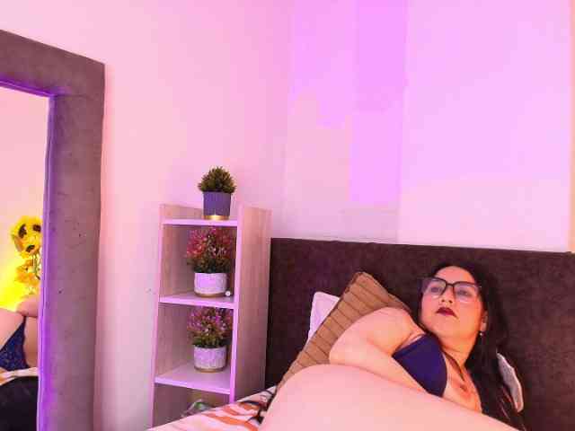 RossyMarks webcam