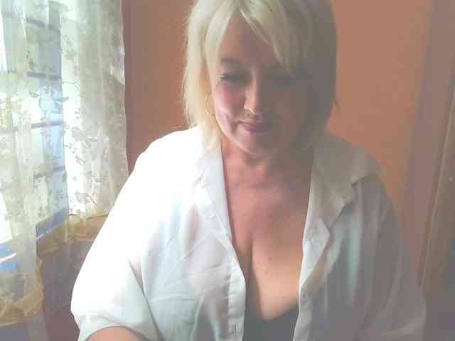 MollyJoy webcam