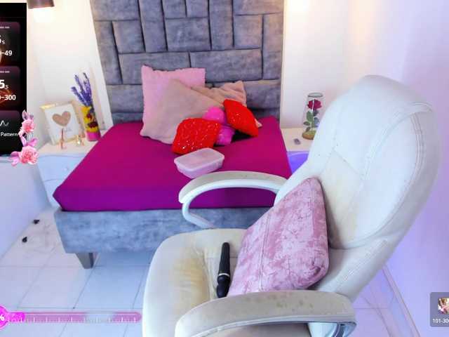 Jisoosquirt live cam on BongaCams