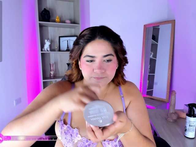 Jisoosquirt live cam on BongaCams