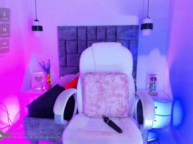 Jisoosquirt live cam on BongaCams