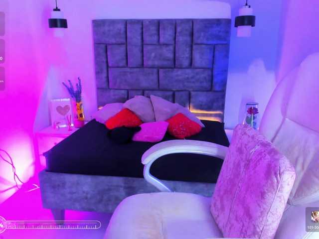 Jisoosquirt live cam on BongaCams