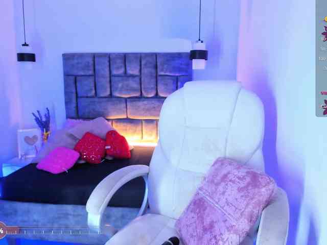 Jisoosquirt webcam