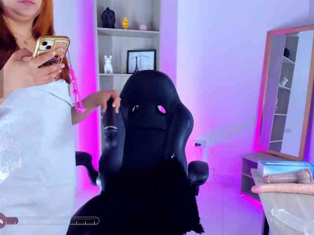 Jisoosquirt Sex Cam Show