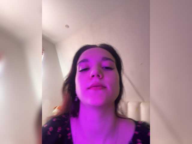 go to chat with Leysyan20011