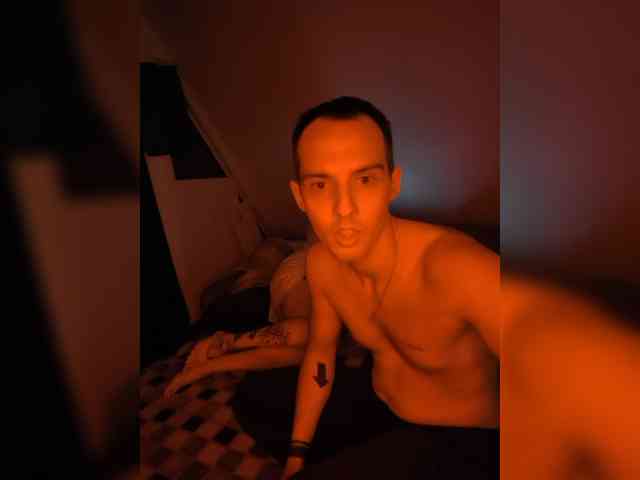 AlsuViktoriya webcam