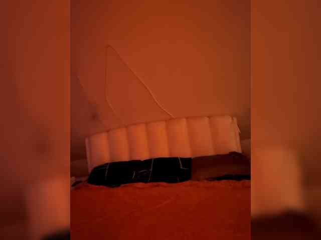 Leysyan20011 webcam