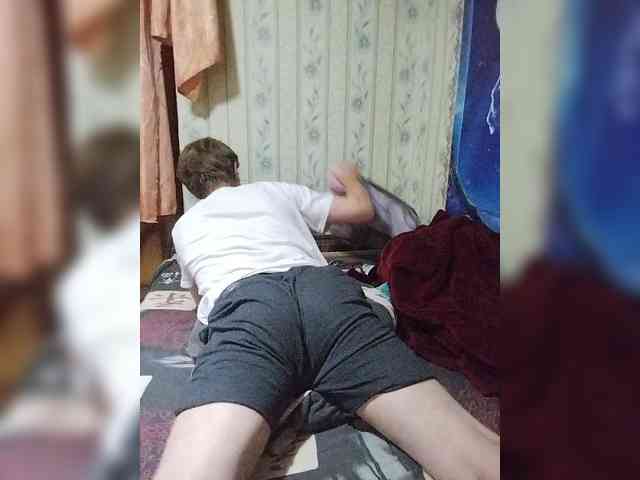 Tiler-cat Sex Cam Show
