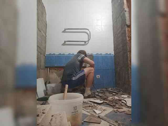 Tiler-cat Sex Cam Show