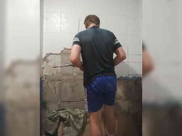 Tiler-cat Sex Cam Show