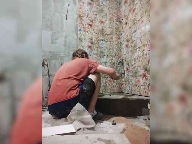 Tiler-cat Sex Cam Show