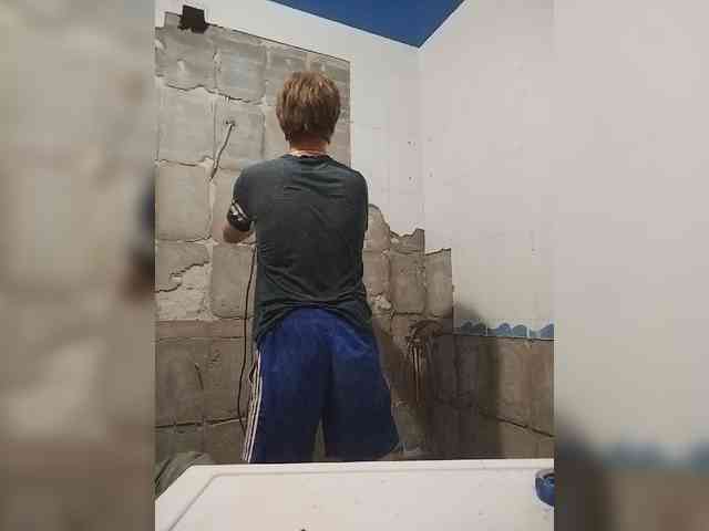 Tiler-cat Sex Cam Show