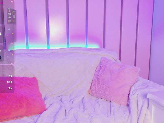 EllieNeptune live cam on BongaCams