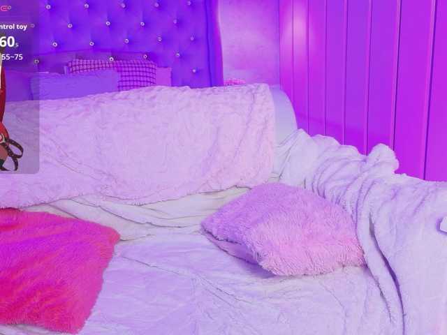 EllieNeptune live cam on BongaCams
