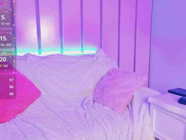 EllieNeptune webcam