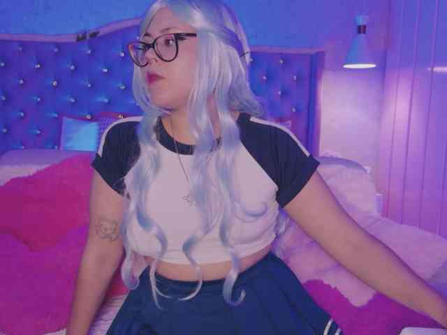 EllieNeptune Live Webcam on BongaCams