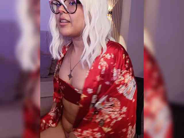 EllieNeptune webcam