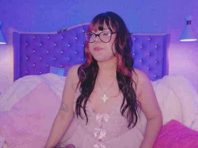 ellieneptune's live room