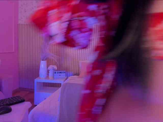 EllieNeptune webcam