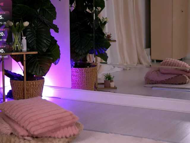 JoyMuse live cam on BongaCams