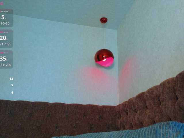  LinaLust chat room