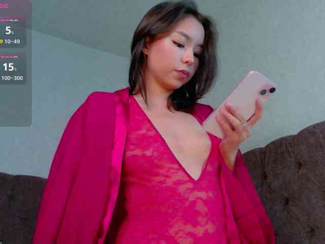 LinaLust webcam