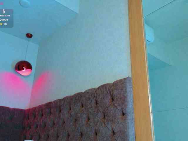 LinaLust webcam