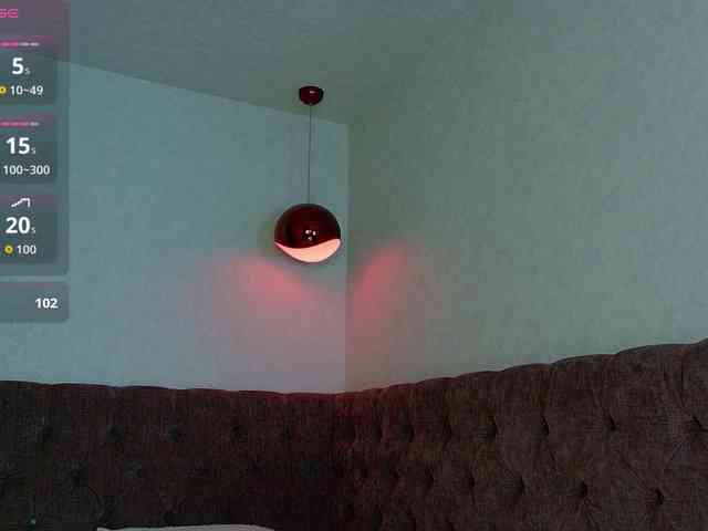 LinaLust webcam