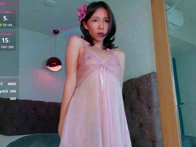 LinaLust webcam