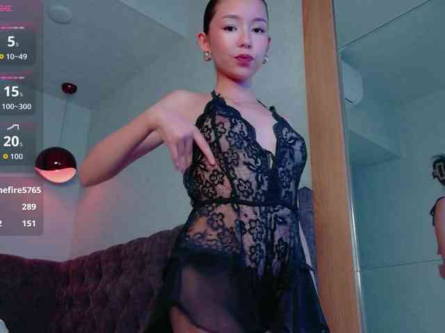LinaLust webcam