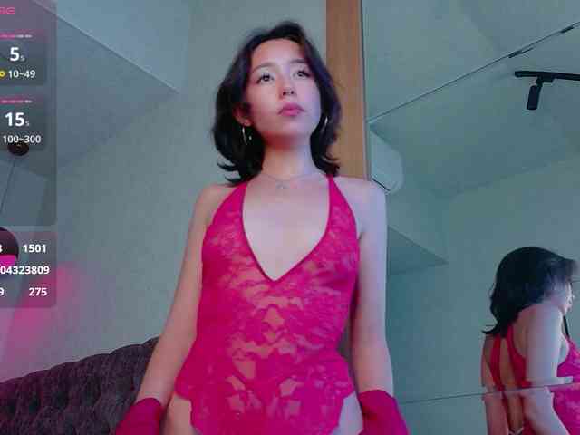 LinaLust webcam