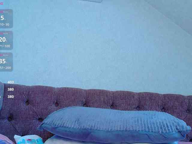 LinaLust webcam