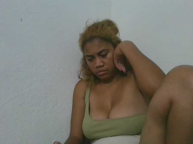 Estela live cam on BongaCams