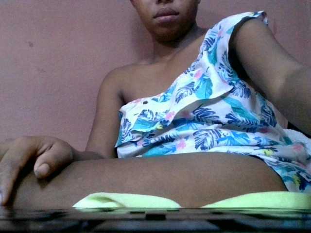 Estela live webcam show