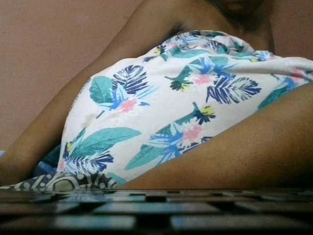 Estela live cam on BongaCams