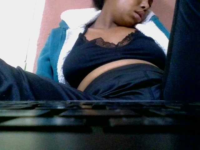 Estela live cam on BongaCams