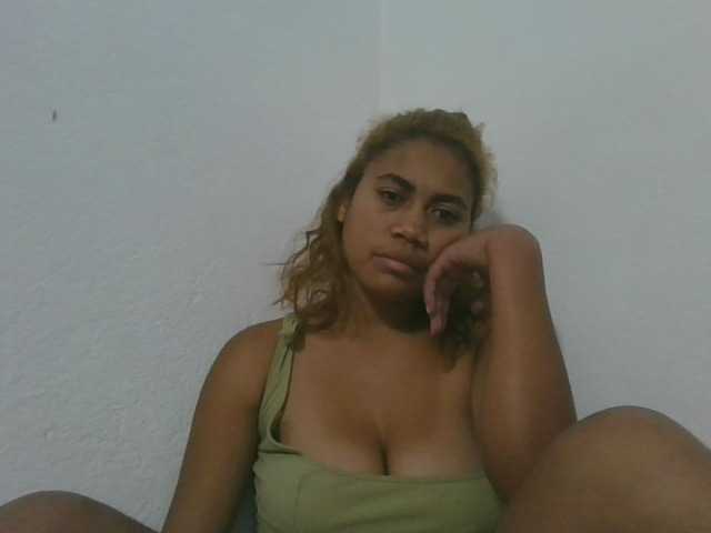 Estela live cam on BongaCams